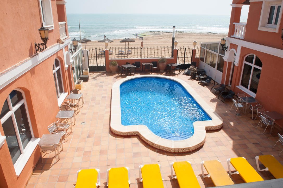 Pool Lloyds Beach Club Aparthotel Torrevieja, Alicante