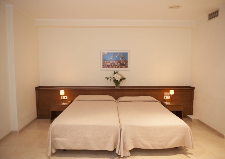 Apartamento 2 dormitorios Aparthotel Lloyds Beach Club Torrevieja, Alicante