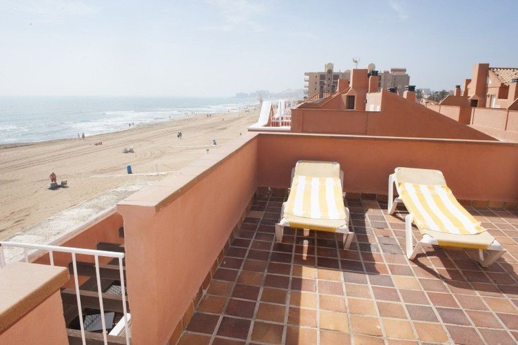 Terrasse Lloyds Beach Club Aparthotel Torrevieja, Alicante